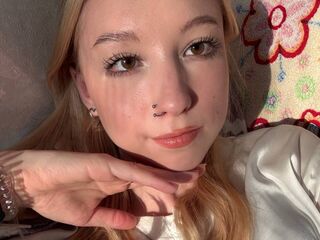 AnnLark's Watch live cam girls online Profile Image