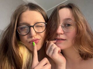 ZeldaAndLynna's Live porn private Profile Image